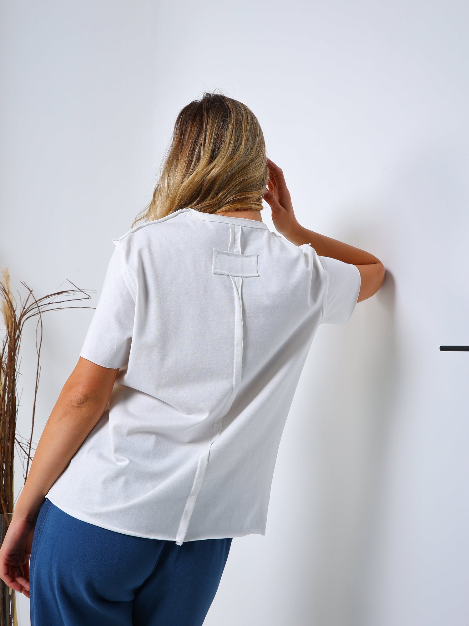 T-Shirt Raw Line Back