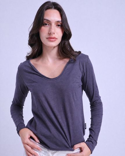 Basic V Long-Sleeves